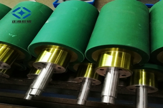 工業油墨膠輥包膠滾筒，造紙橡膠輥耐腐蝕耐磨專家