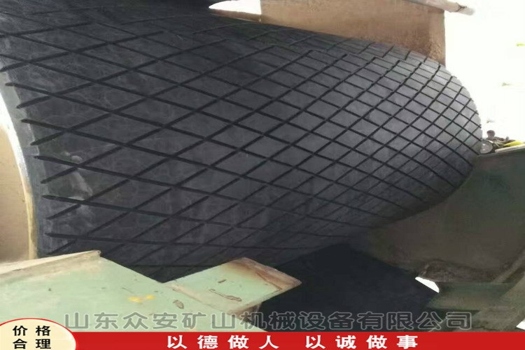 耐磨半硫化層膠板，強度15Mpa，平面CN冷粘膠板