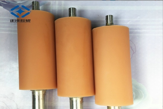 高耐磨硅膠輥廠家直供，無動力托輥優(yōu)化PU輸送流水線