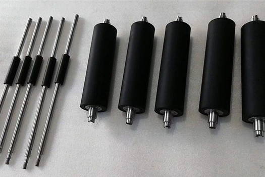 凱豐誠電子機械硅膠輥，冶金鋼材加工行業的優選解決方案