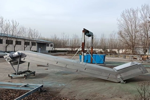 小型皮帶輸送機，物流裝車卸貨爬坡傳送帶