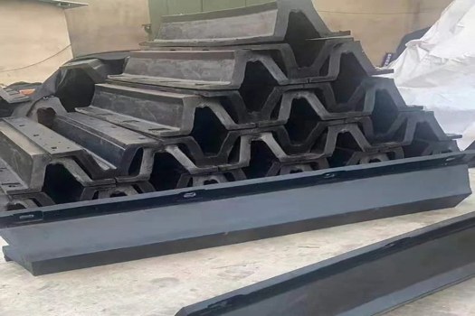 奇宇牌SA600H拱形橡膠護(hù)舷，卓越防護(hù)性能，專業(yè)碼頭防撞