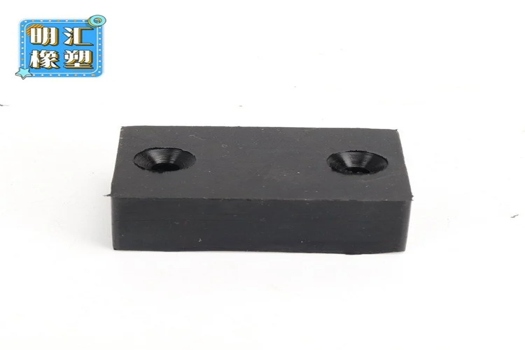 工業級丁晴橡膠塊，黑色減震墊定制，專業緩沖解決方案