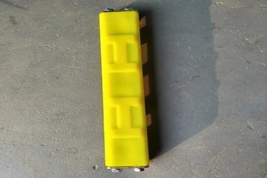 吉耐挖掘機橡膠塊批發：卓越減震性能，工作溫度-25℃可開發票