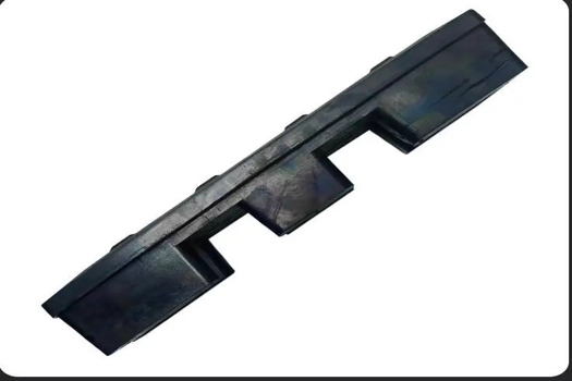 推土機履帶膠塊：減震防滑，抗壓耐磨，挖掘機橡膠履帶板升級選擇