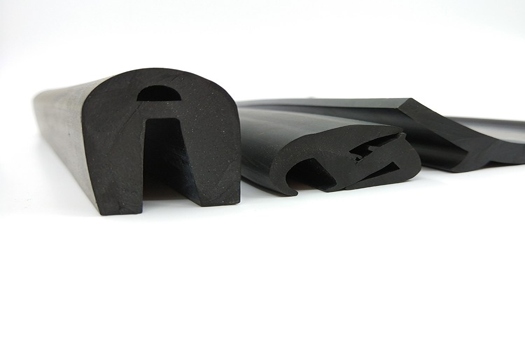 優質橡膠廠家供應3mm & 5mm三元乙丙發泡密封條